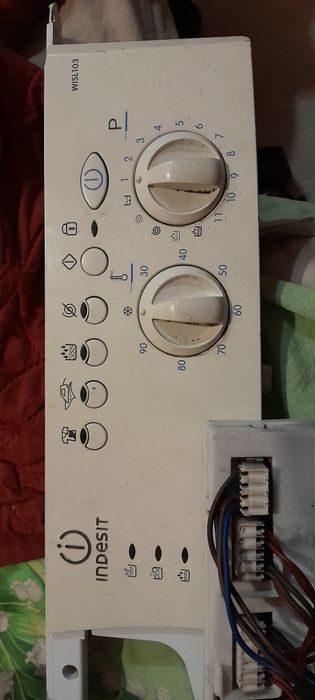 Плата управления для стиральной машины Indesit WISL103