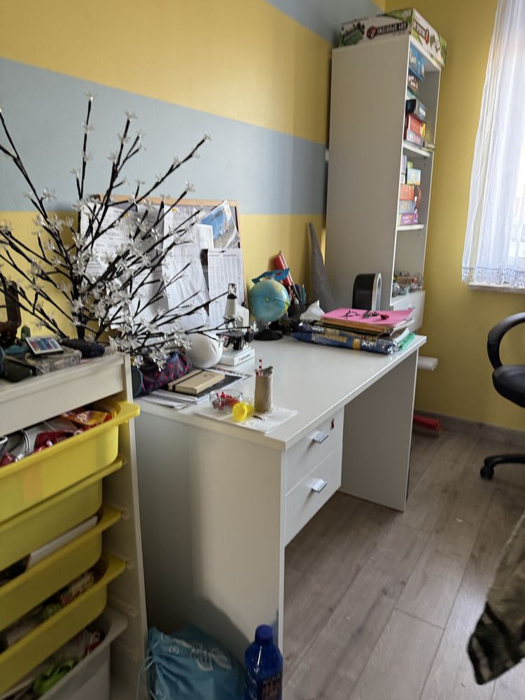 Sprzedam meble do pokoju dziecka + gratis sofa roskladana