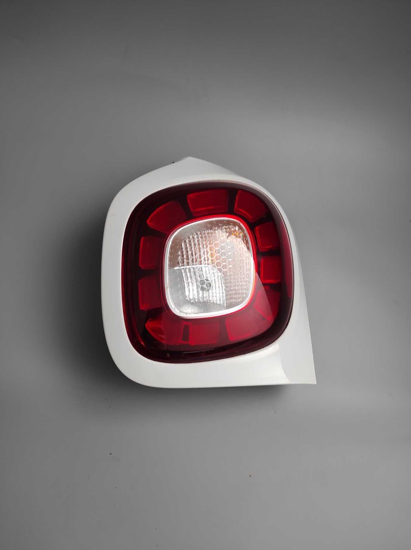 Lampa LED tylna prawa,Biały obwód,SMART FORFOUR II 453,OE:265.502.003R