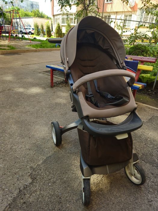 Продам дитячий візочок Stokke