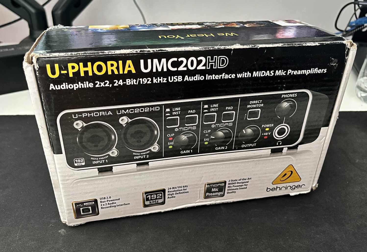 Behringer UMC202HD - Audio Interface USB com 2 canais