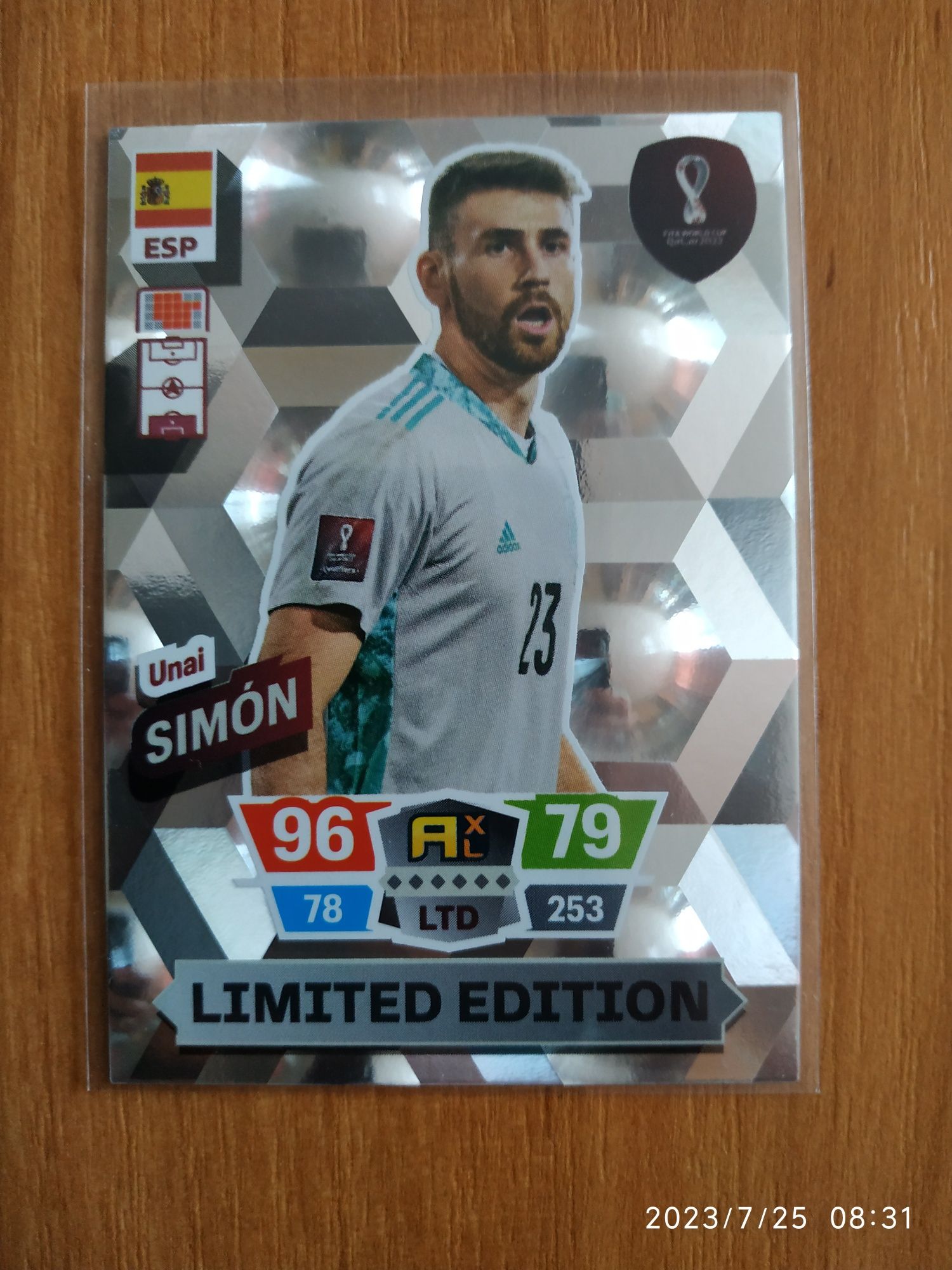 Panini World Cup Qatar 2022 - Karta limited Unai Simon