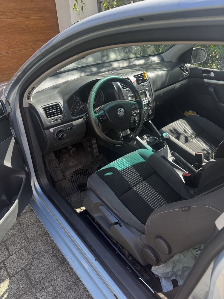 Volkswagen GolfV 1.4 75KM 2008r