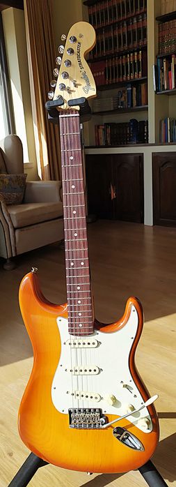 Fender Stratocaster USA 70th Anniversary (Nova)
