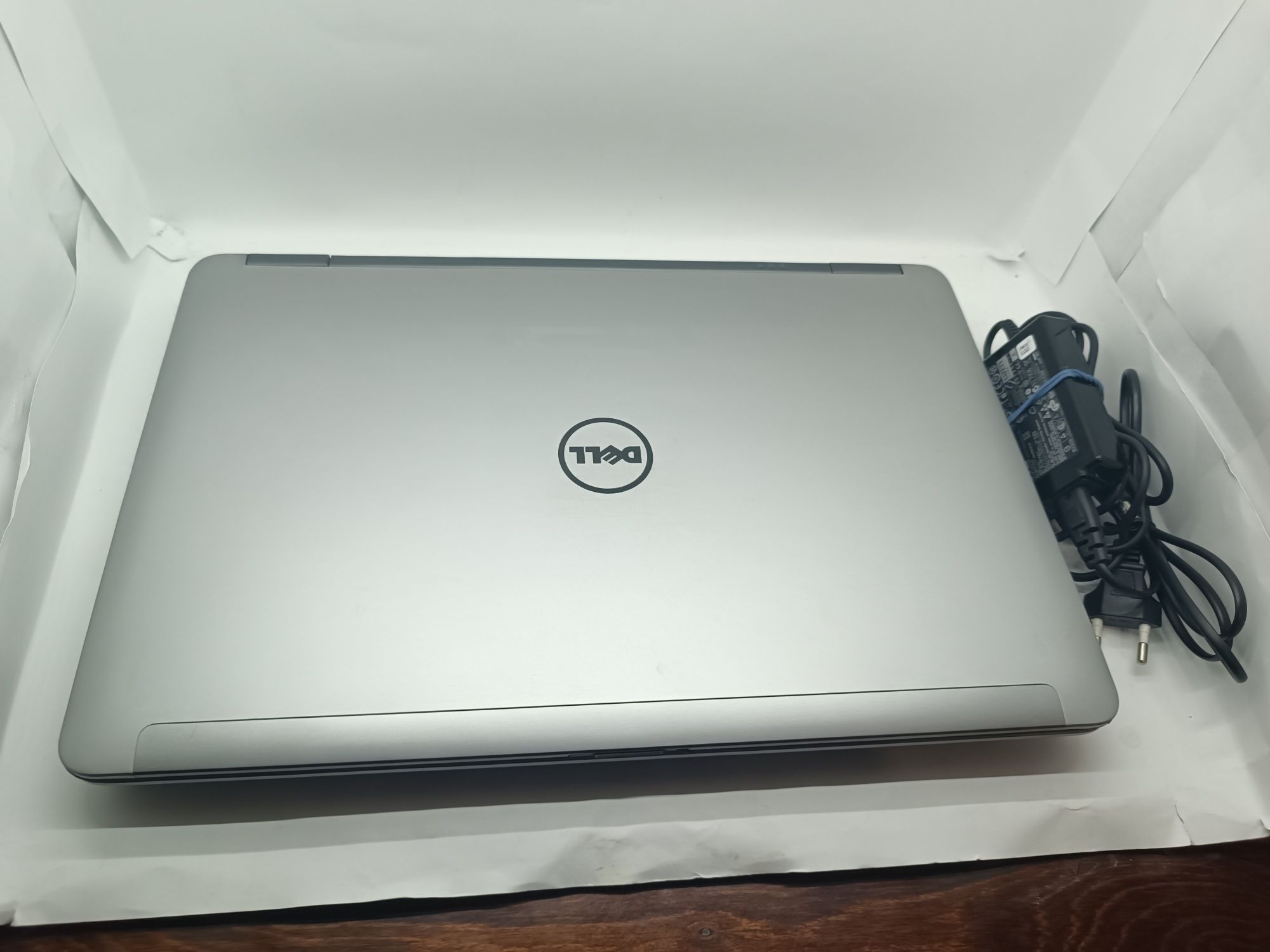 Ноутбук Dell latitude E6540 i5-4300M, RAM 8gb, SSD 128gb
