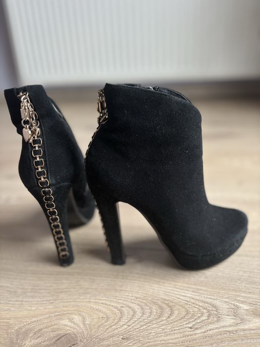 Жіноче осіннє взуття