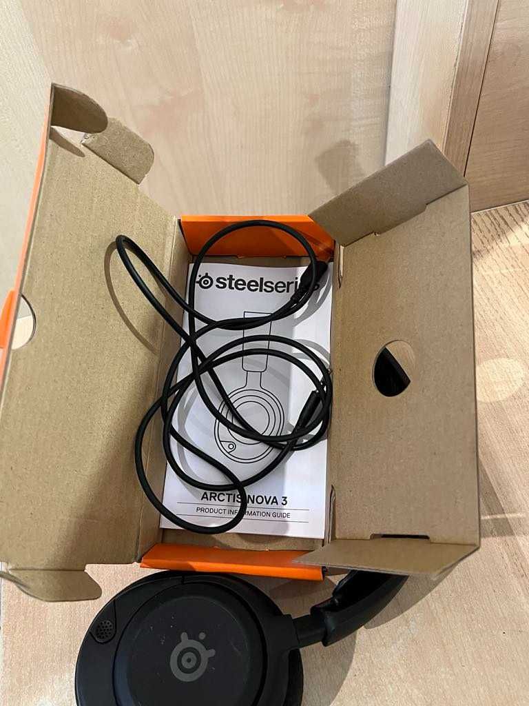 Słuchawki nauszne steelseries arctis nova 3/Komis Krzysiek