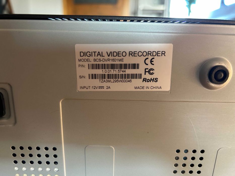 Rejestrator do monitoringu BCS + 2 kamery (nowe)+ dysk