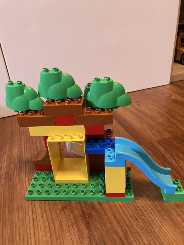 Klocki Lego Duplo Kubuś Puchatek Dom Kubusia