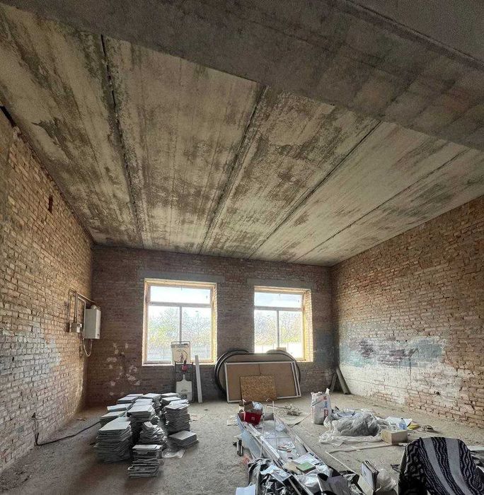 Продаж комерційного( 95м2) приміщення на Єршова