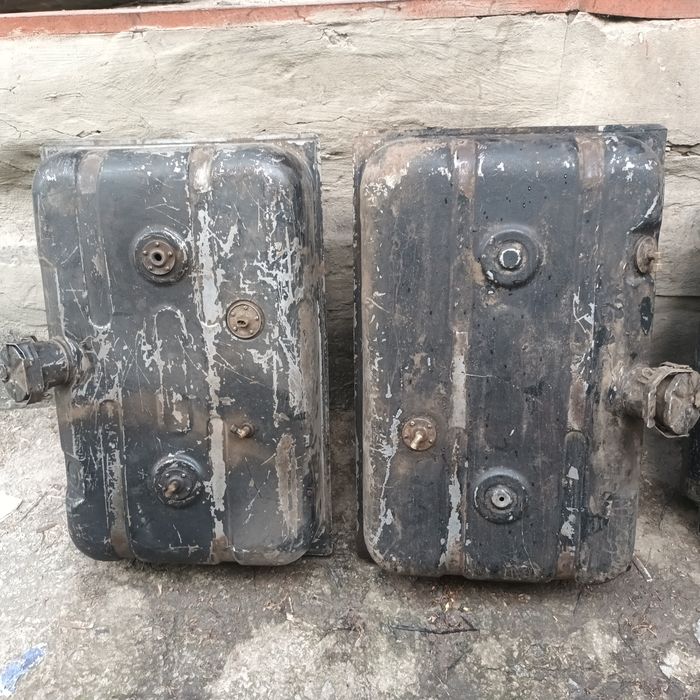 Бак топливный ЗИЛ, облицовка передняя ЗИЛ, глушитель ЗИЛ, дверь правая