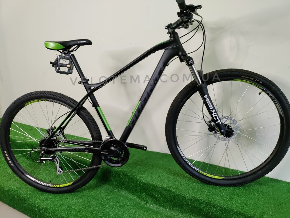 Новый горный велосипед AVANTI CANYON PRO 29" кассета Shimano