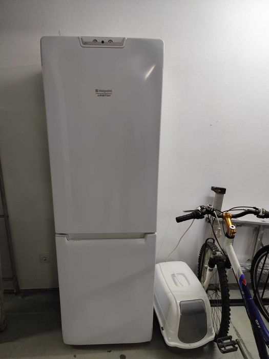 Frigorífico Combinado Hotpoint Ariston