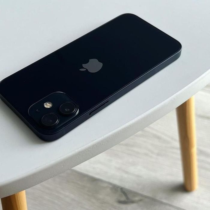 Айфон iPhone Apple 12/64GB/Black/2020г.