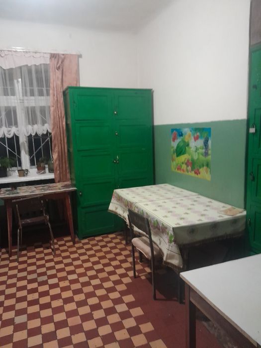 Здам кімнату в гуртожитку на 5-й школі