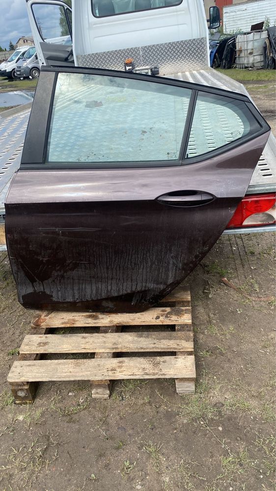 Drzwi tylne lewe Opel Astra K