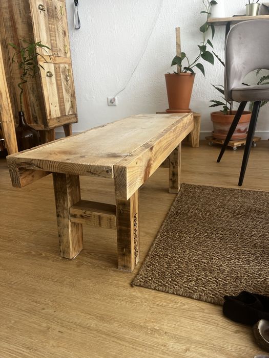 Mobiliário em Madeira Personalizado