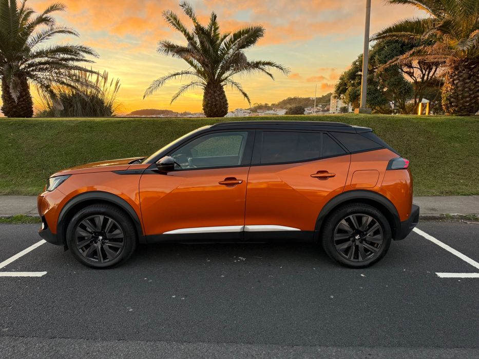 Peugeot e2008 GT - 100% elétrico