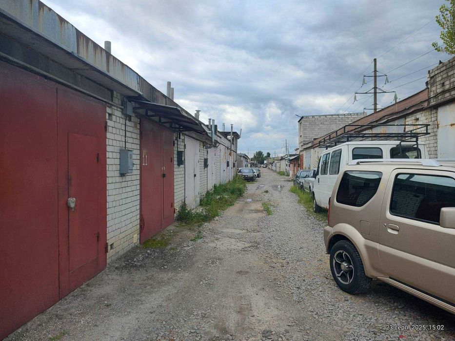Гараж великий Троєщина Під підіймач СТО малярка склад цех виробництво