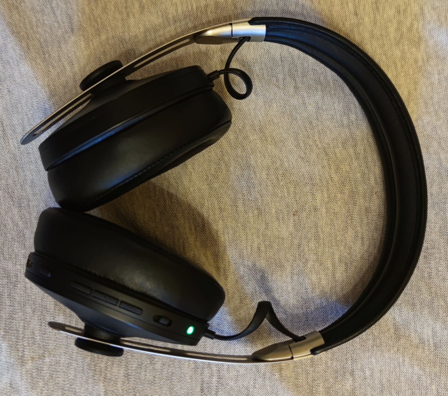 Jak nowe. Sennheiser Momentum 3 Wireless