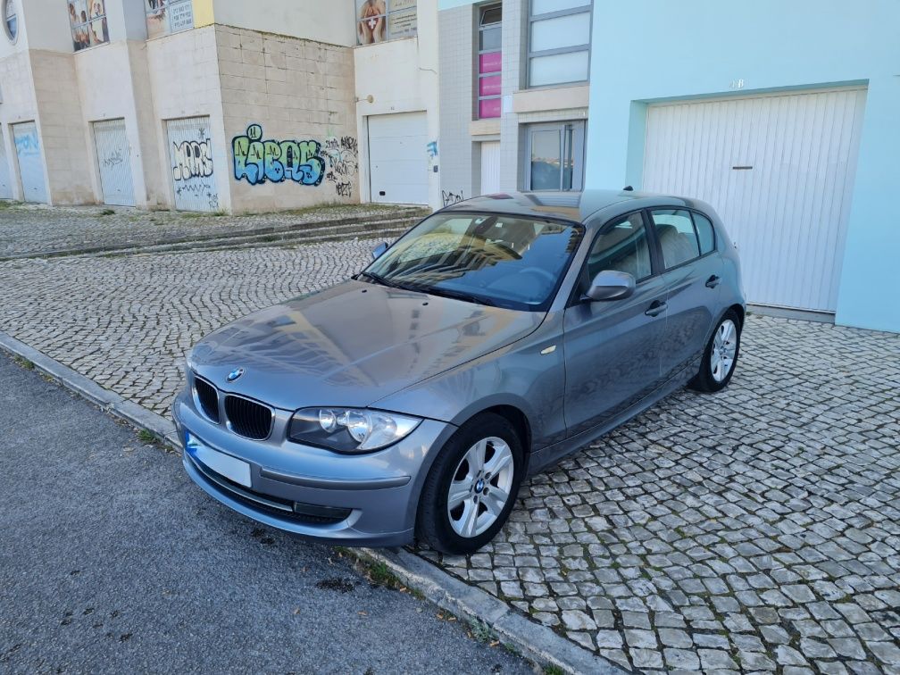 BMW Série 1 - 118d - 2010