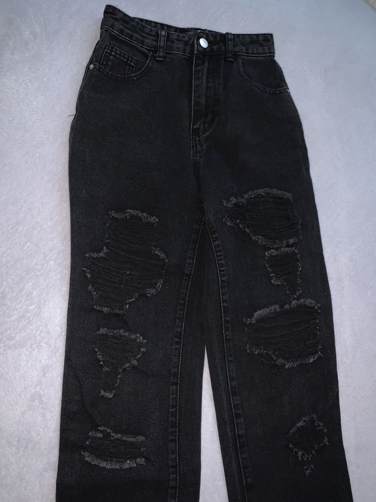 Shein czarne jeansy z dziurami r. XS  34