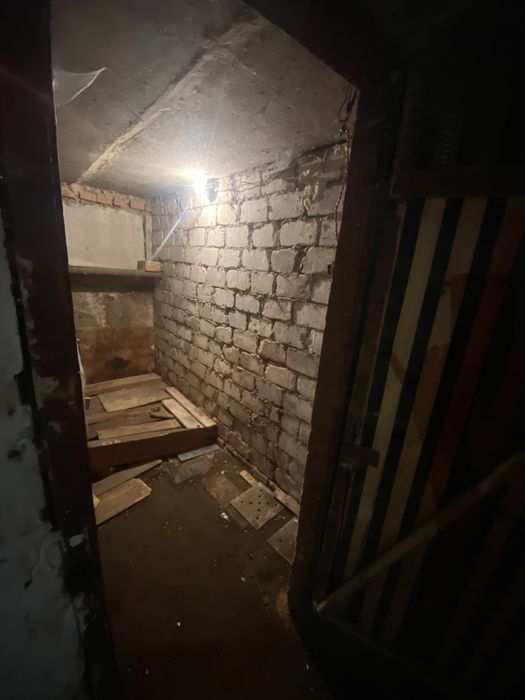 Кладовая, подвальное помещение