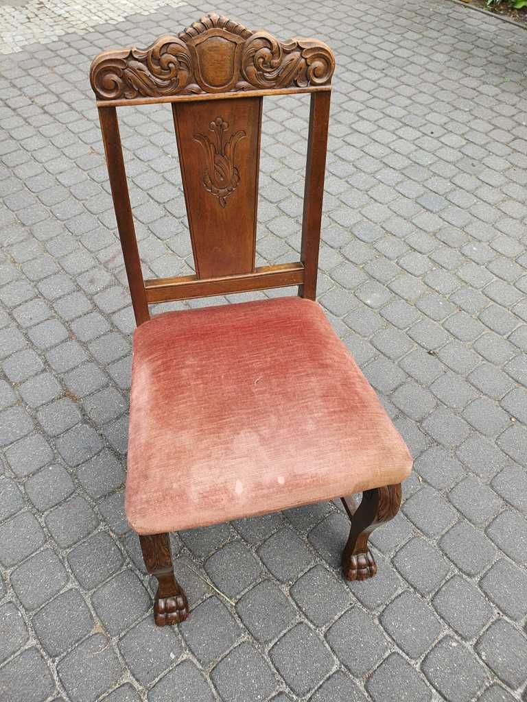 fotel i dwa krzesła na sprężynach