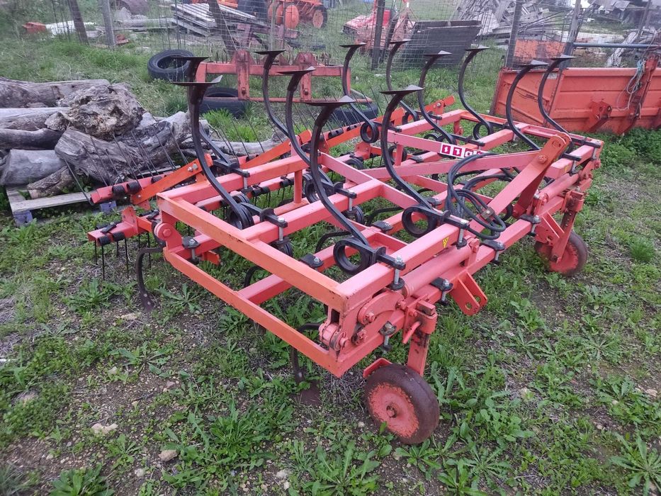 Cultivador Noli de 28 dentes