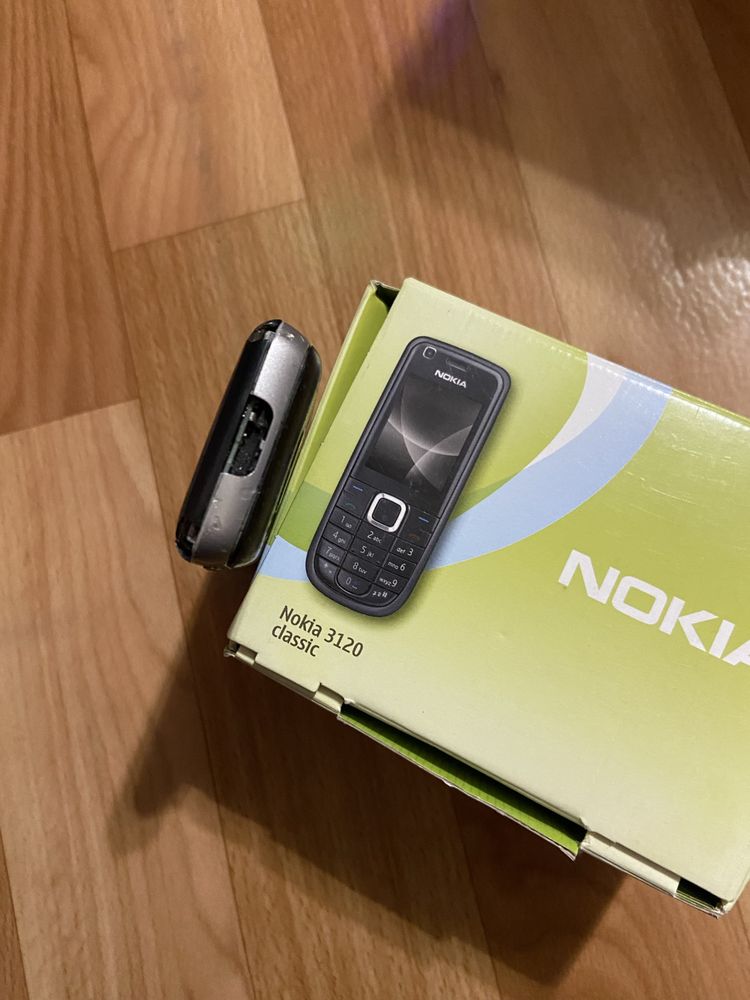 Старі телефони Nokia и Siemens