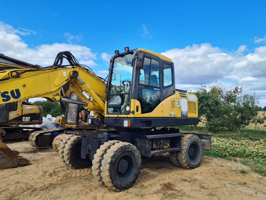 Koparka kołowa KOMATSU PW160-7 uszkodzona