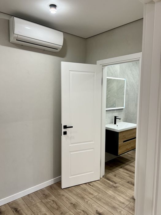 Суперціна 1кім 48м з ремонтом ЖК Міленіум біля озера та парку