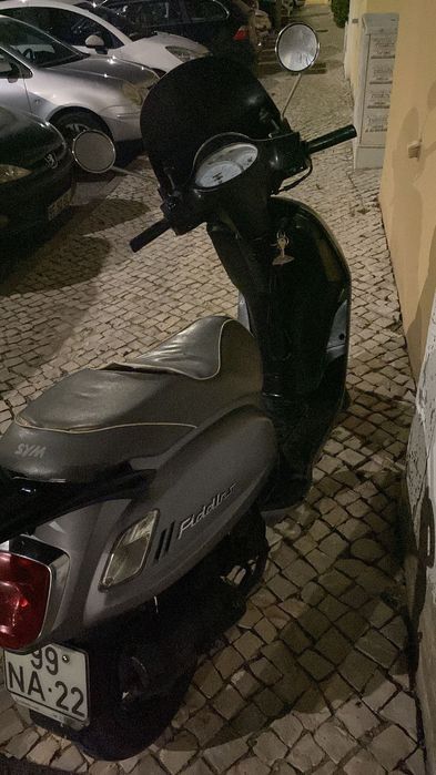 Vendo ou troco mota 125cc