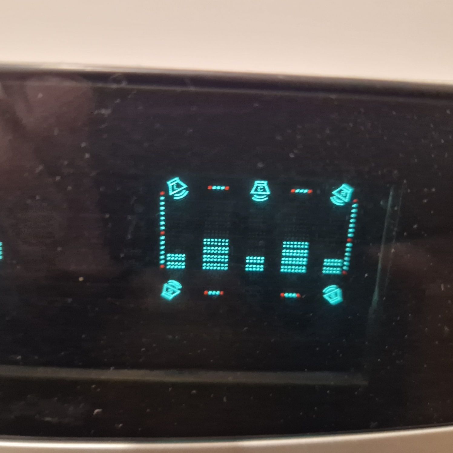 Amplituner eltax avr-250