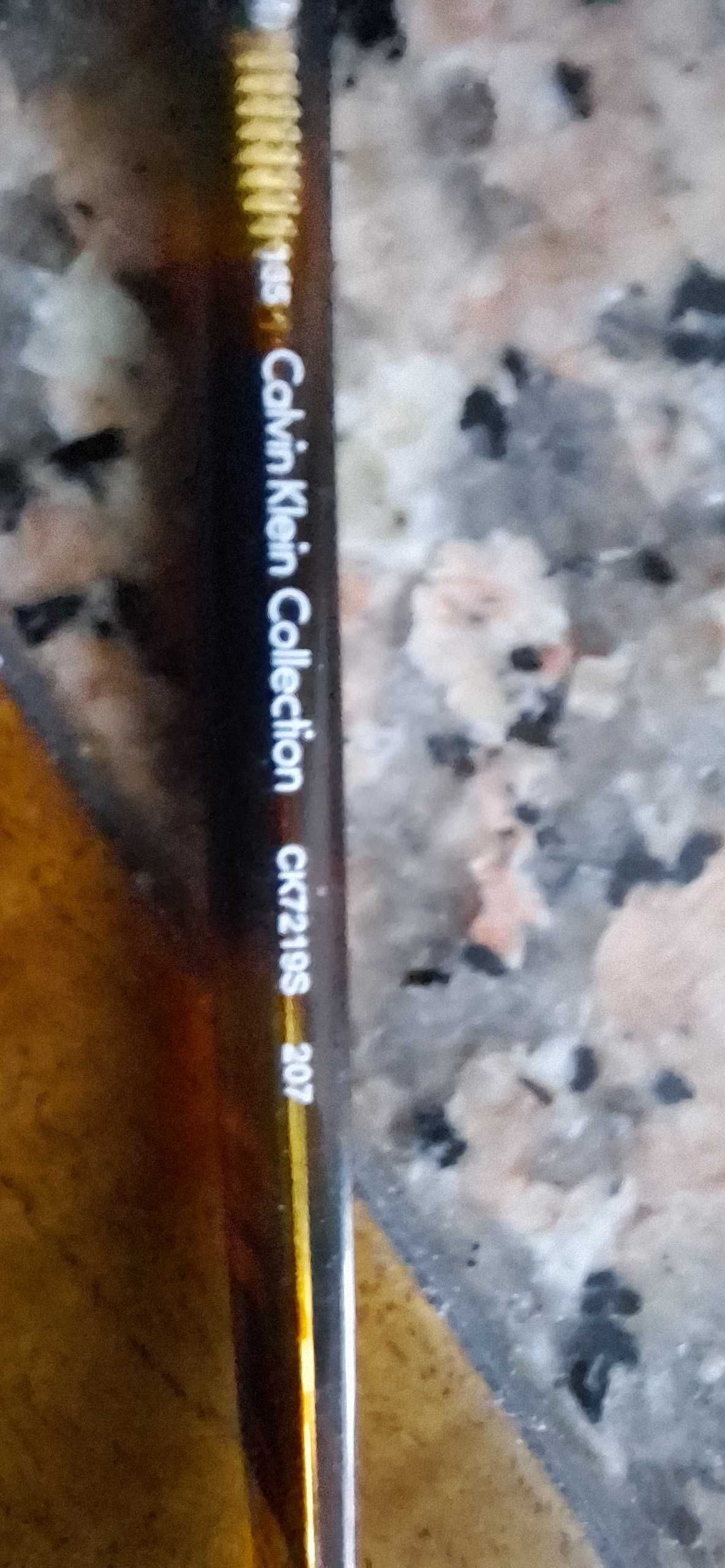 Óculos de sol Calvin Klein