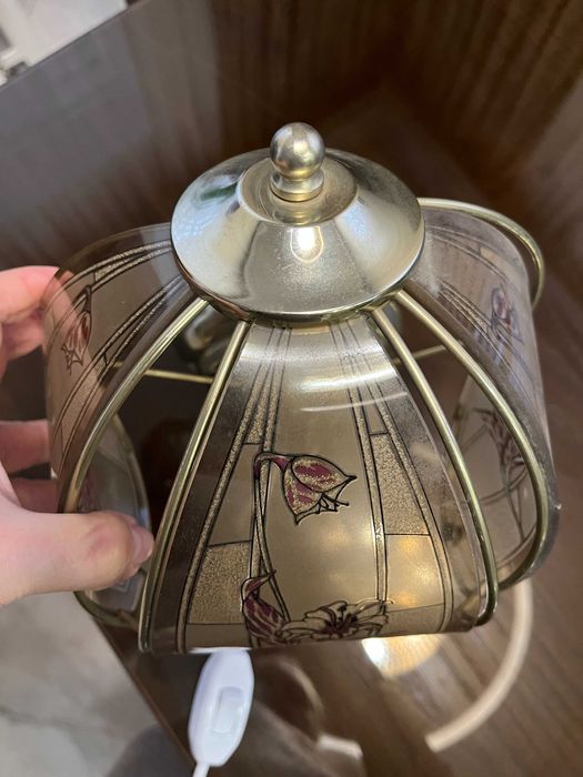 Продаю  бра на стіну