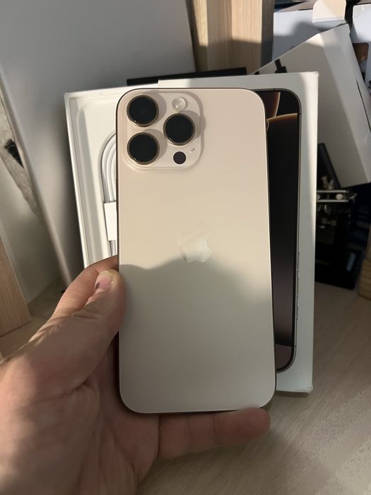  iPhone 16 Pro Max 256gb Desert Titanium Neverlock Відмінний стан