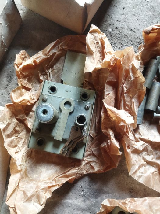 Продам гаражные замки тип 3 гд ссср