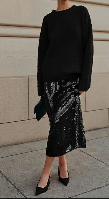 Спідниця міді в паєтки