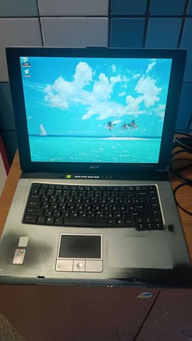 Ноутбук Acer Travel Mate 2410