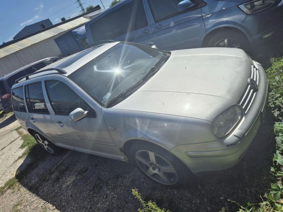 Volkswagen Golf WV golf mk4 kombi 1.9 tdi bogate wyposażenie 2kpl kół nowy akumlator