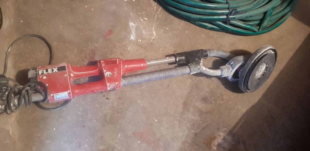 Żyrafa do gładzi Flex WST 700