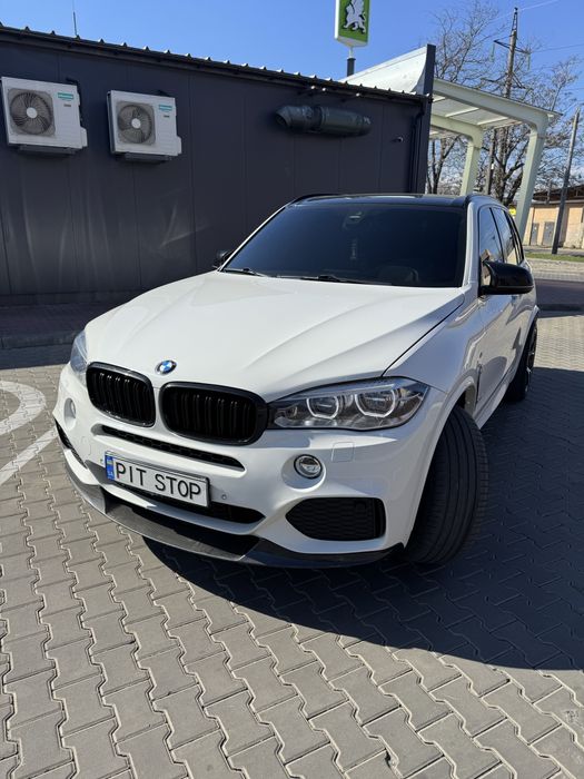 Продам БМВ  BMW X5 F15 M50D