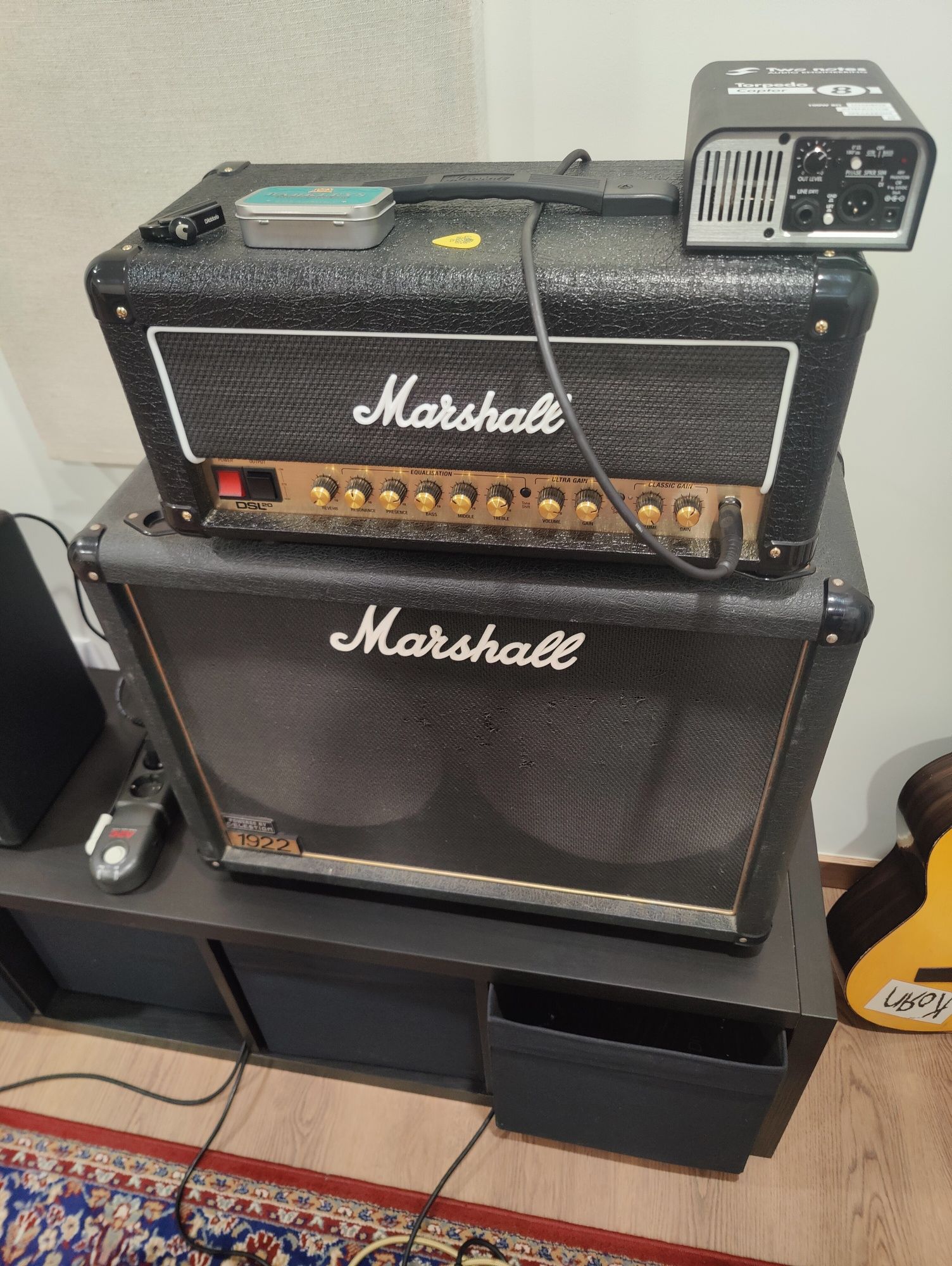 Marshall amplificador guitarra e coluna