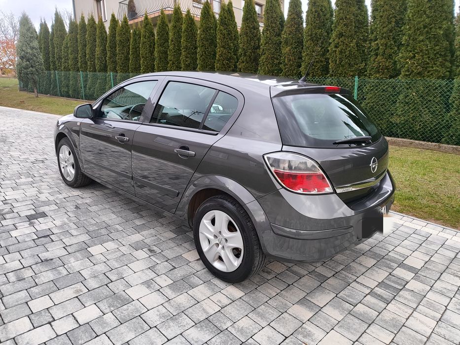 Krajowy 1,6 Rok 2011 !! benzyna!!  1 Właściciel!! Bezwypadkowy