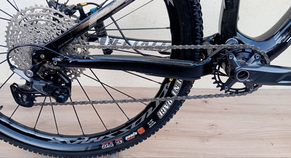 JF-Bikes Carbono suspensão total (RESERVADA)