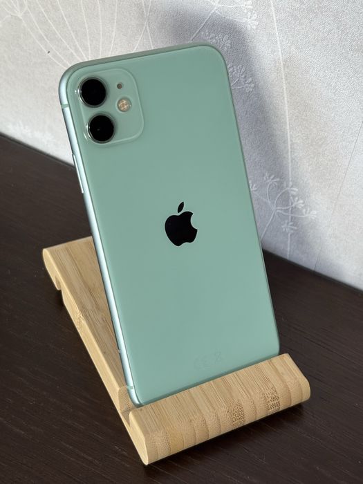 iPhone 11 miętowy w świetnym stanie bez blokad