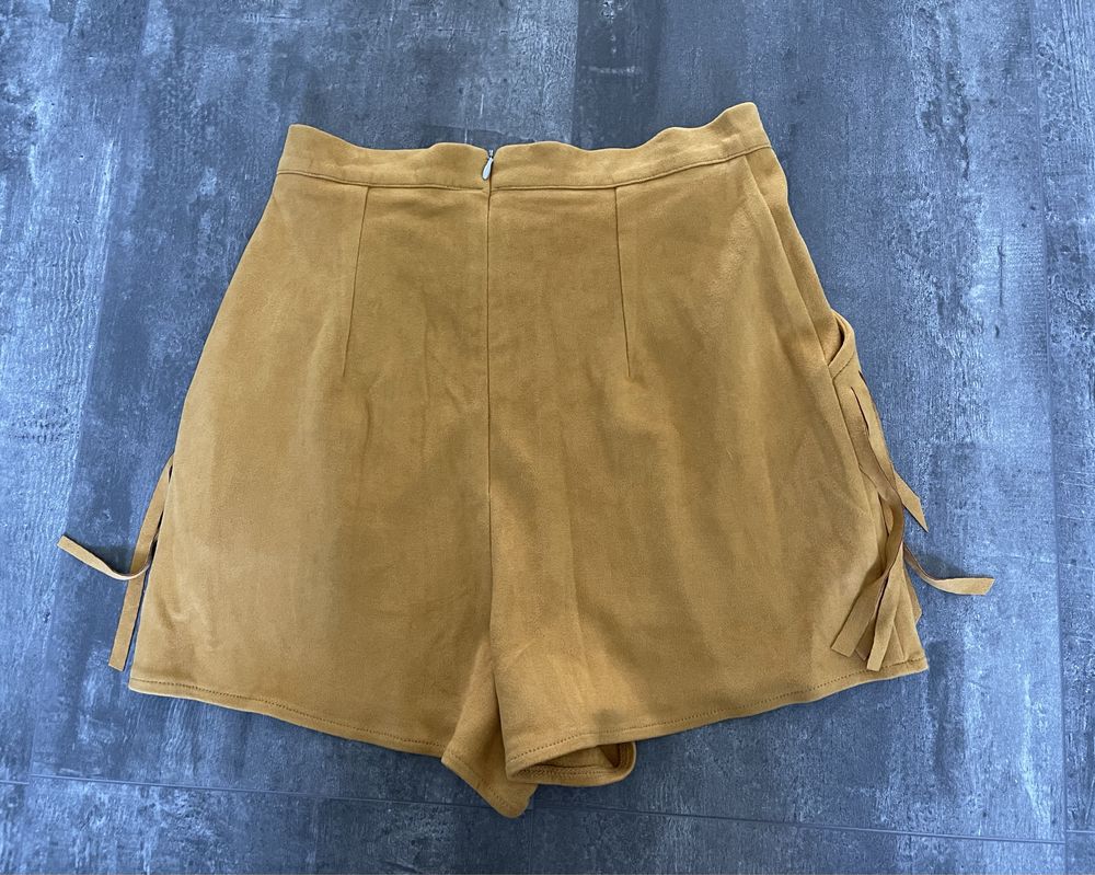 Spodenki damskie zamszowe Missguided rozmiar 34 XS