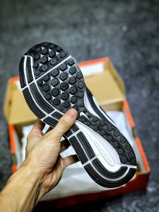 "Buty Trampki" ）Nike_Pegasus_34_Black_R.39