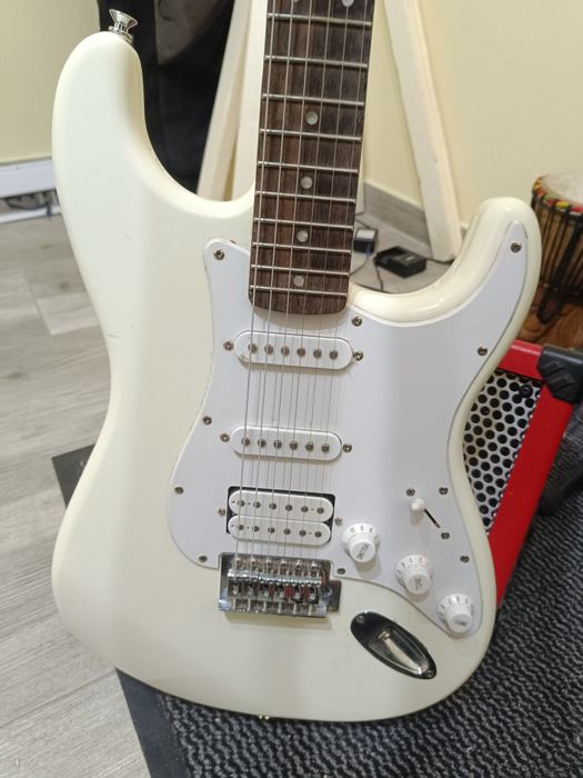 Guitarra Squire by Fender